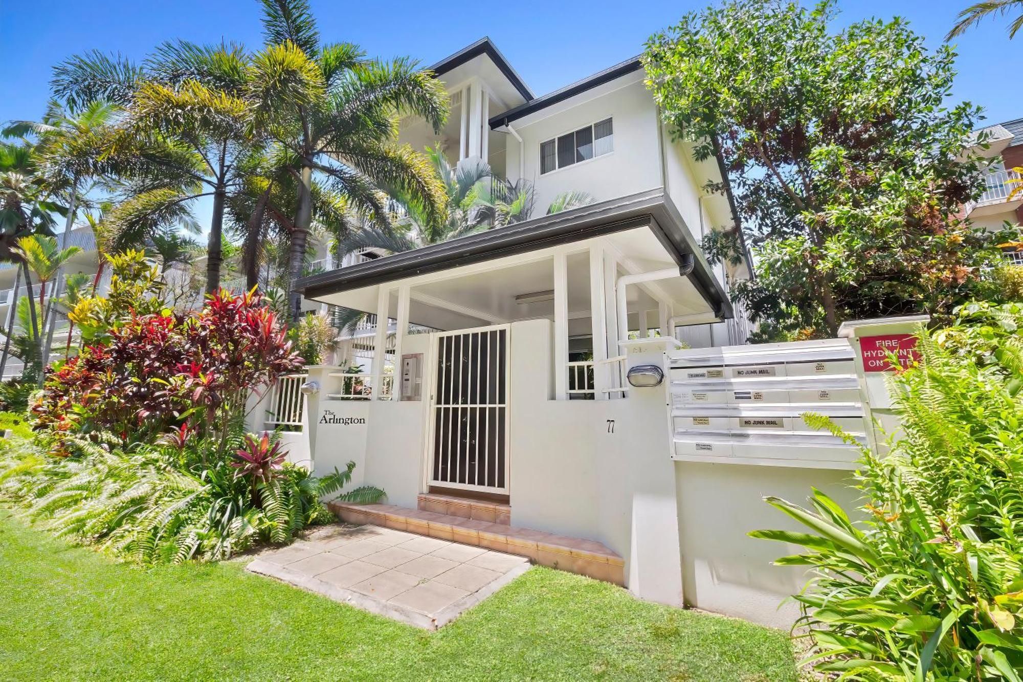 Arlington Apartments Clifton Beach Bagian luar foto
